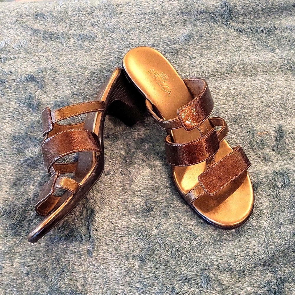 Sbicca bronze sandals. Size 7.5
